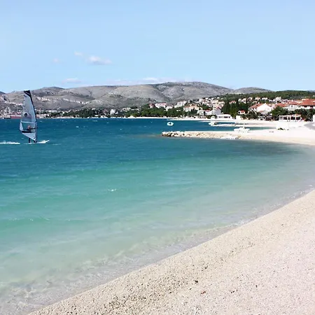 Apartamento With Parking Space - 20874 Trogir